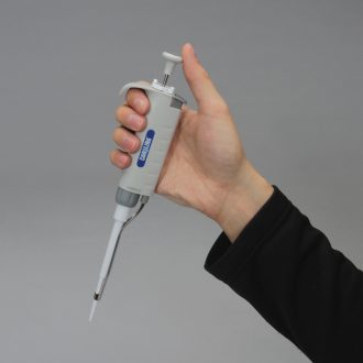 Carolina® Laboratory Pipettor, 2.0 to 20 µL