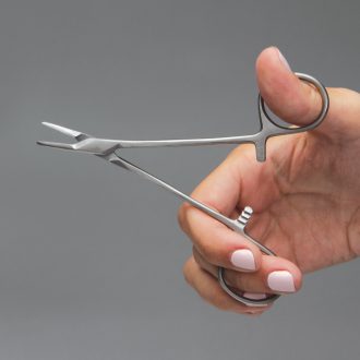 No-Snag Needle Holder