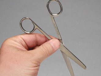 Surgical Scissors, Stainless Steel, Blunt/Blunt, Straight, 5 1/2 in