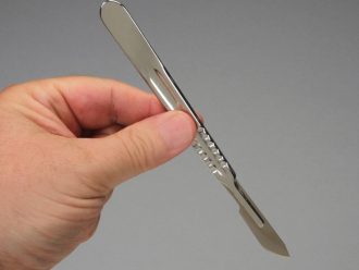Surgeon's Scalpel, Chrome, No. 22 Blade Included, Uses Blades 20–25
