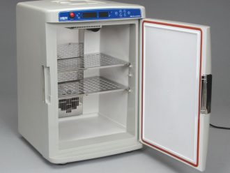 Carolina® CO₂ Incubator (20 L/0.7 cu ft)