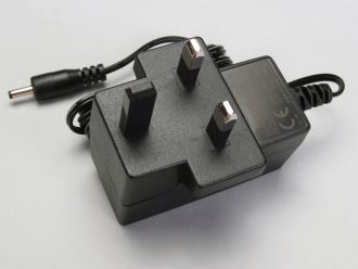 AC Adapter, 220 V, UK Plug, for OHAUS Compass Scales/Scout® Balances