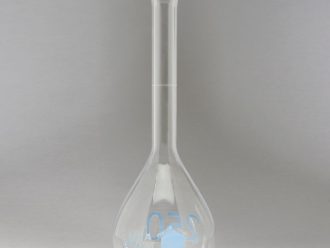 Pyrex® Vista™ Volumetric Flasks, Class A, 200 mL, Pack of 6