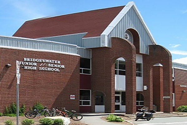 Students Teaching Parents – Tech Night at Bridgewater Elementary